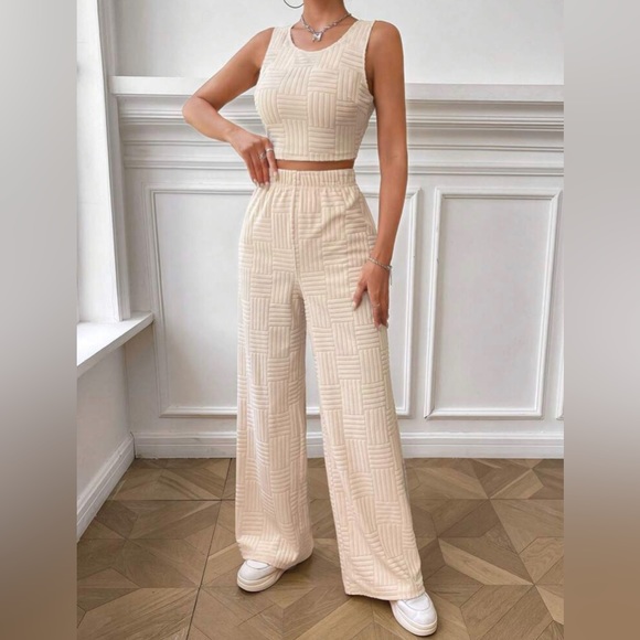 Solid Tank Top & Wide Leg Pants *NEW* - Picture 1 of 7